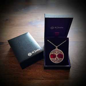 Red Enamel version